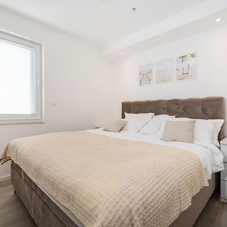 Dalmatian Dream شقة